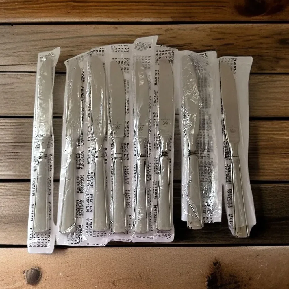8 Pfaltzgraff Kenilworth Knives Knife Set Stainless Steel Solid Glossy‎ Flatware